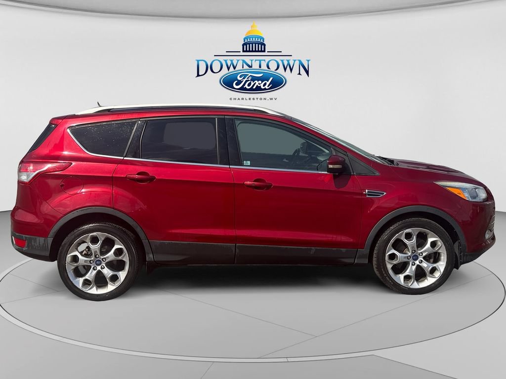 Used 2016 Ford Escape Titanium AWD/4WD image 2