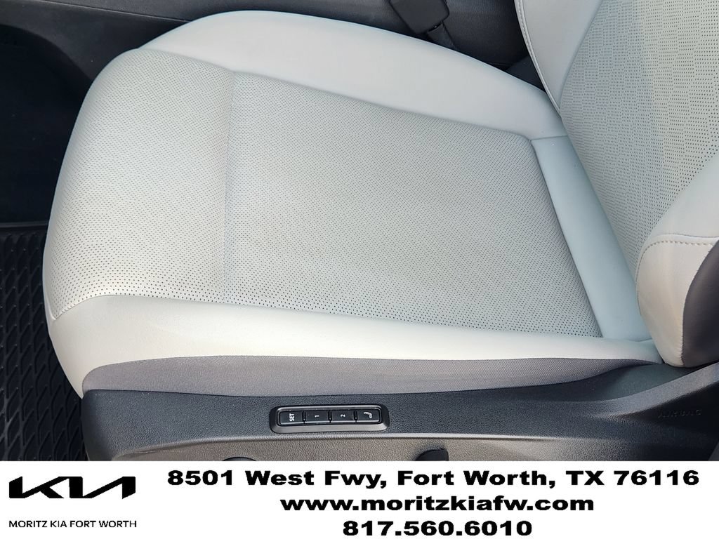 Used 2022 Volkswagen ID.4 Pro S AWD/4WD image 24