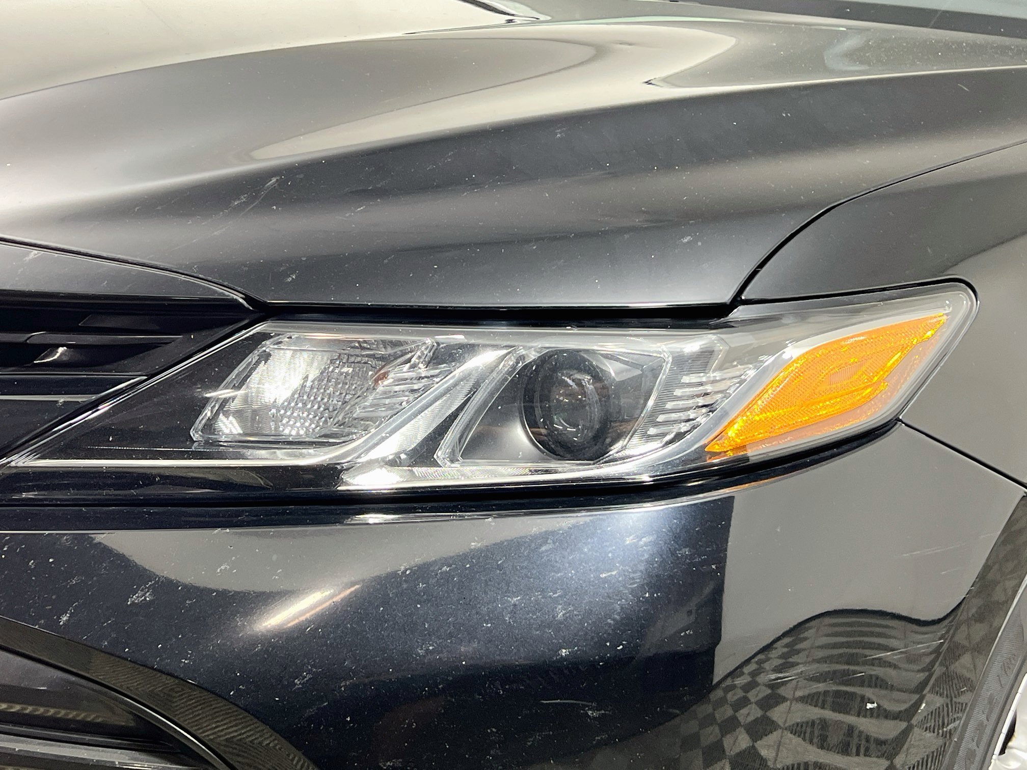 Used 2019 Toyota Camry LE FWD image 12