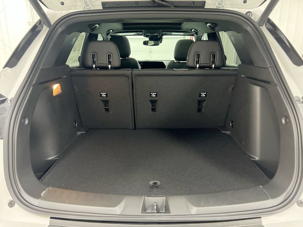 New 2026 Chevrolet TrailBlazer ACTIV w/ Convenience Package AWD/4WD image 24