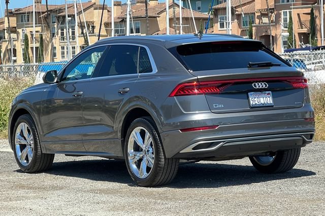 Used 2023 Audi Q8 Premium Plus w/ Premium Plus Package AWD/4WD image 6