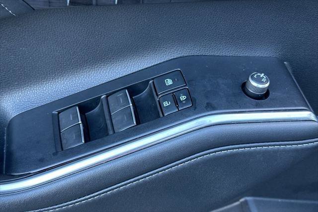 Certified 2022 Toyota Highlander Limited image 14