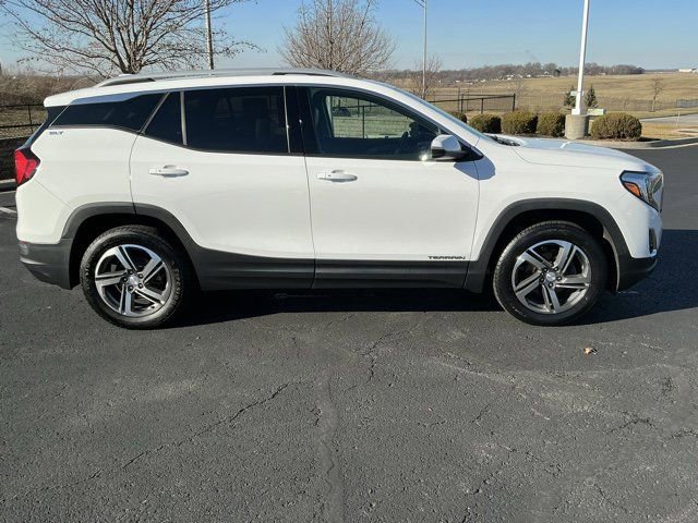 Used 2019 GMC Terrain SLT w/ Infotainment Package II image 2