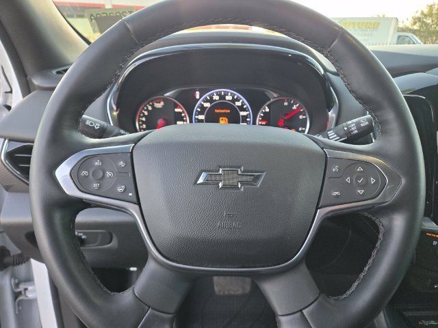 Used 2023 Chevrolet Traverse Premier w/ Redline Edition AWD/4WD image 23