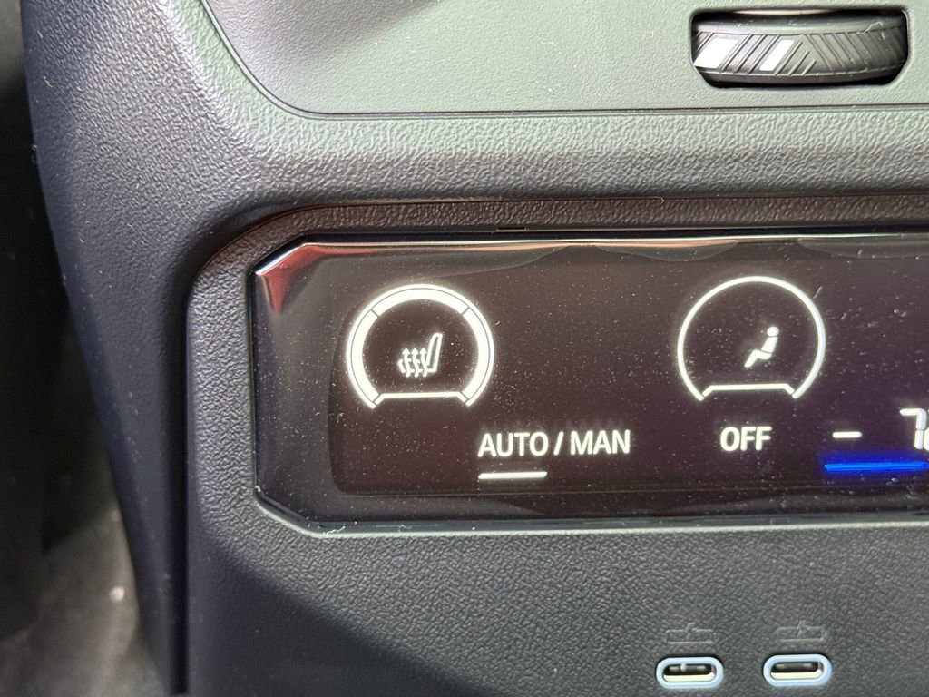 New 2025 BMW X3 xDrive30i w/ Premium Package image 31