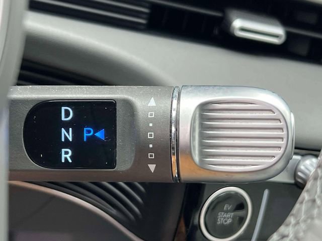 Certified 2023 Hyundai Ioniq 5 SEL w/ Cargo Package image 25