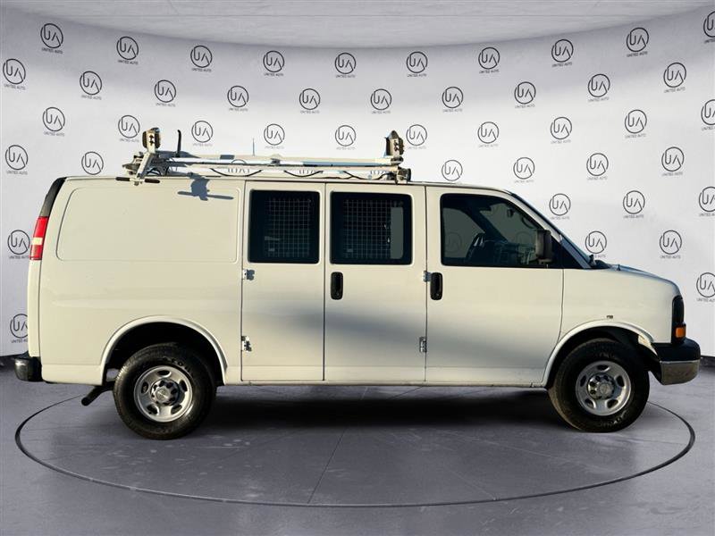 Used 2014 Chevrolet Express 2500 image 6