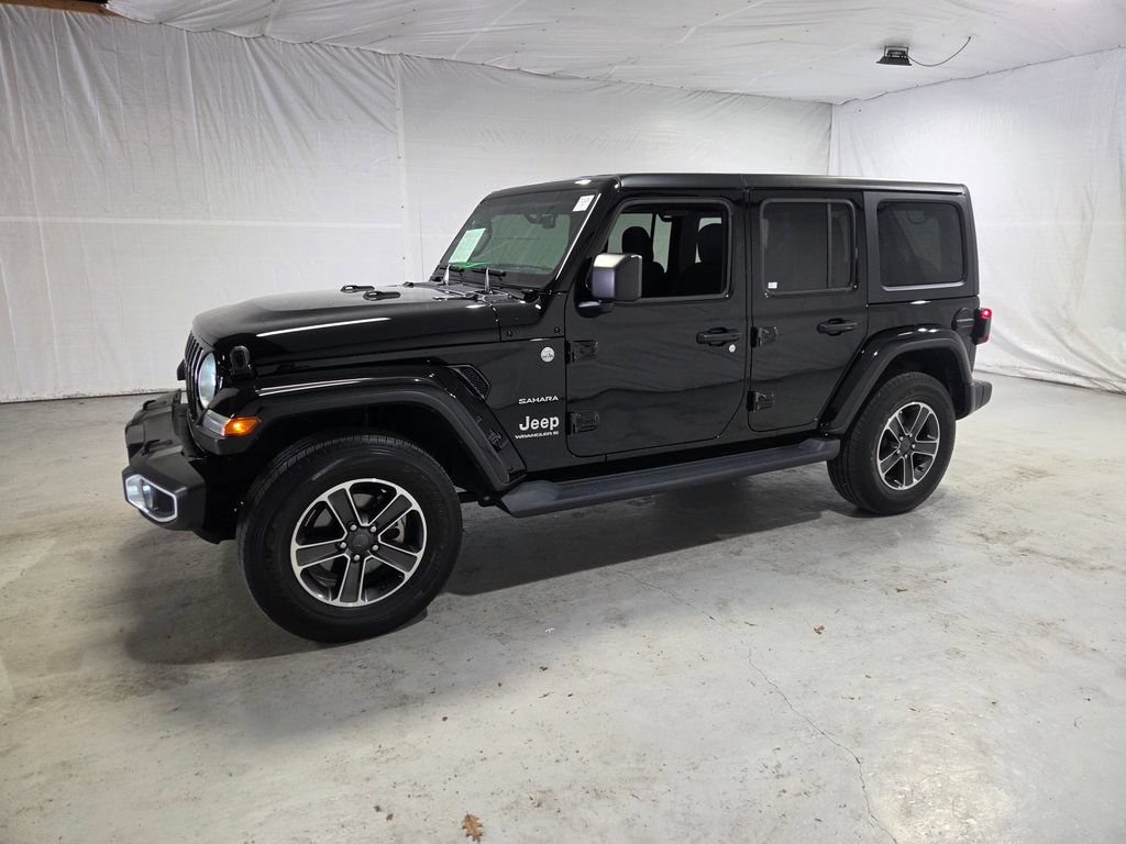 Used 2023 Jeep Wrangler Unlimited Sahara w/ LED Lighting Group AWD/4WD image 20