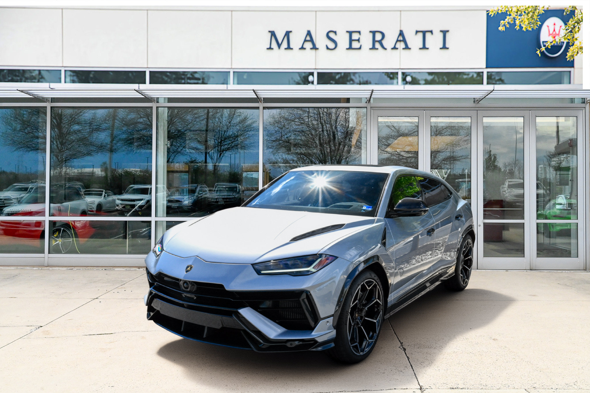 Used 2024 Lamborghini Urus Performante AWD/4WD image 1