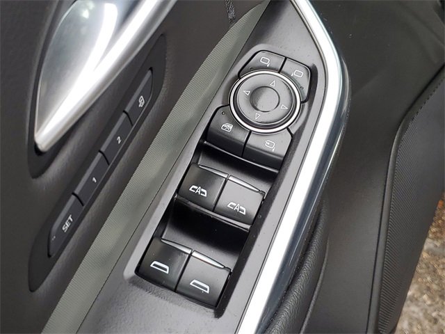 Certified 2023 Cadillac XT4 Premium Luxury w/ Cold Weather Package image 20