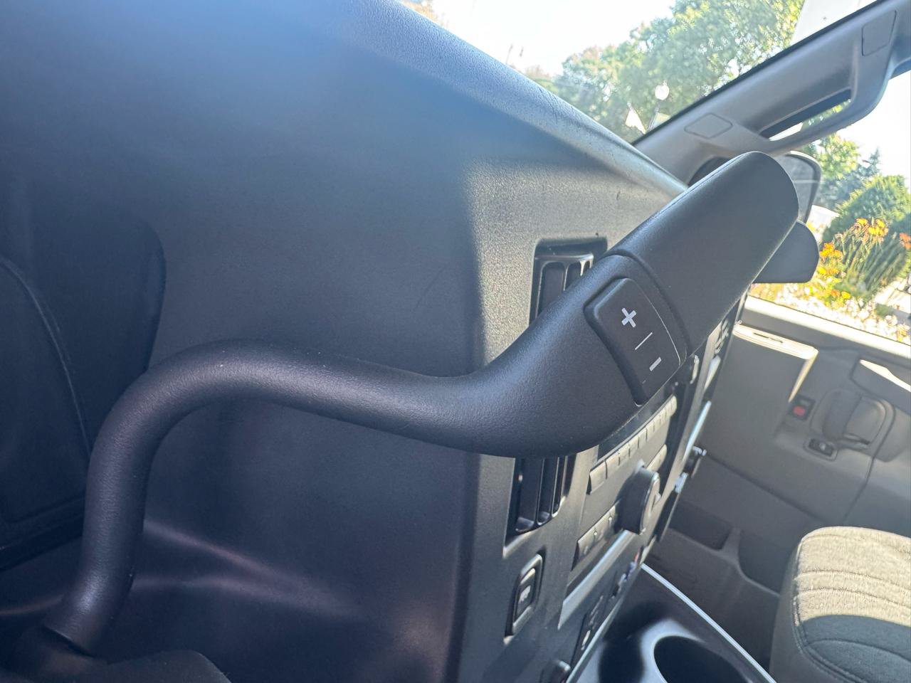 Used 2025 GMC Savana 2500 w/ Driver Convenience Package RWD image 23