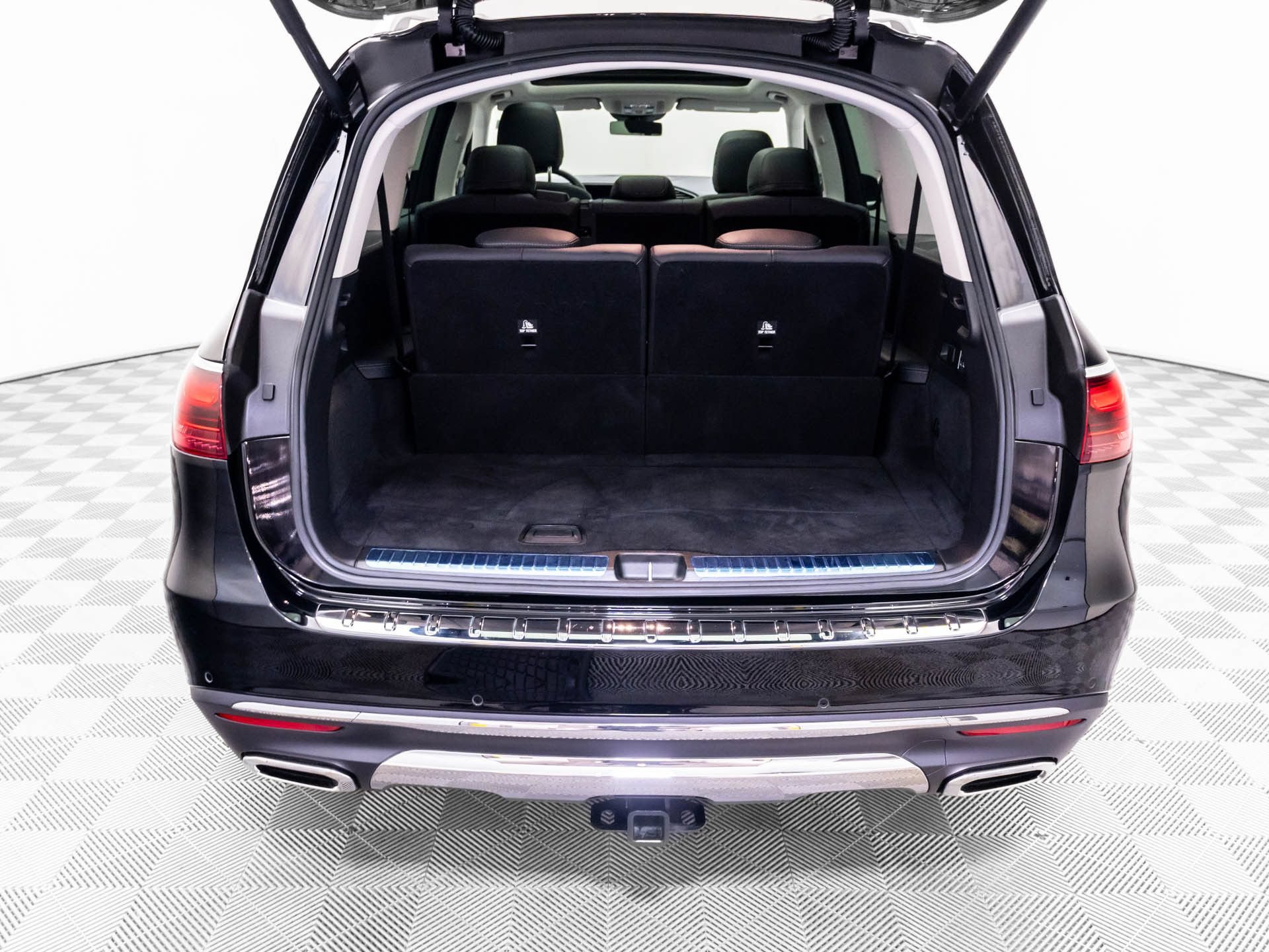 New 2026 Mercedes-Benz GLS 450 4MATIC image 31