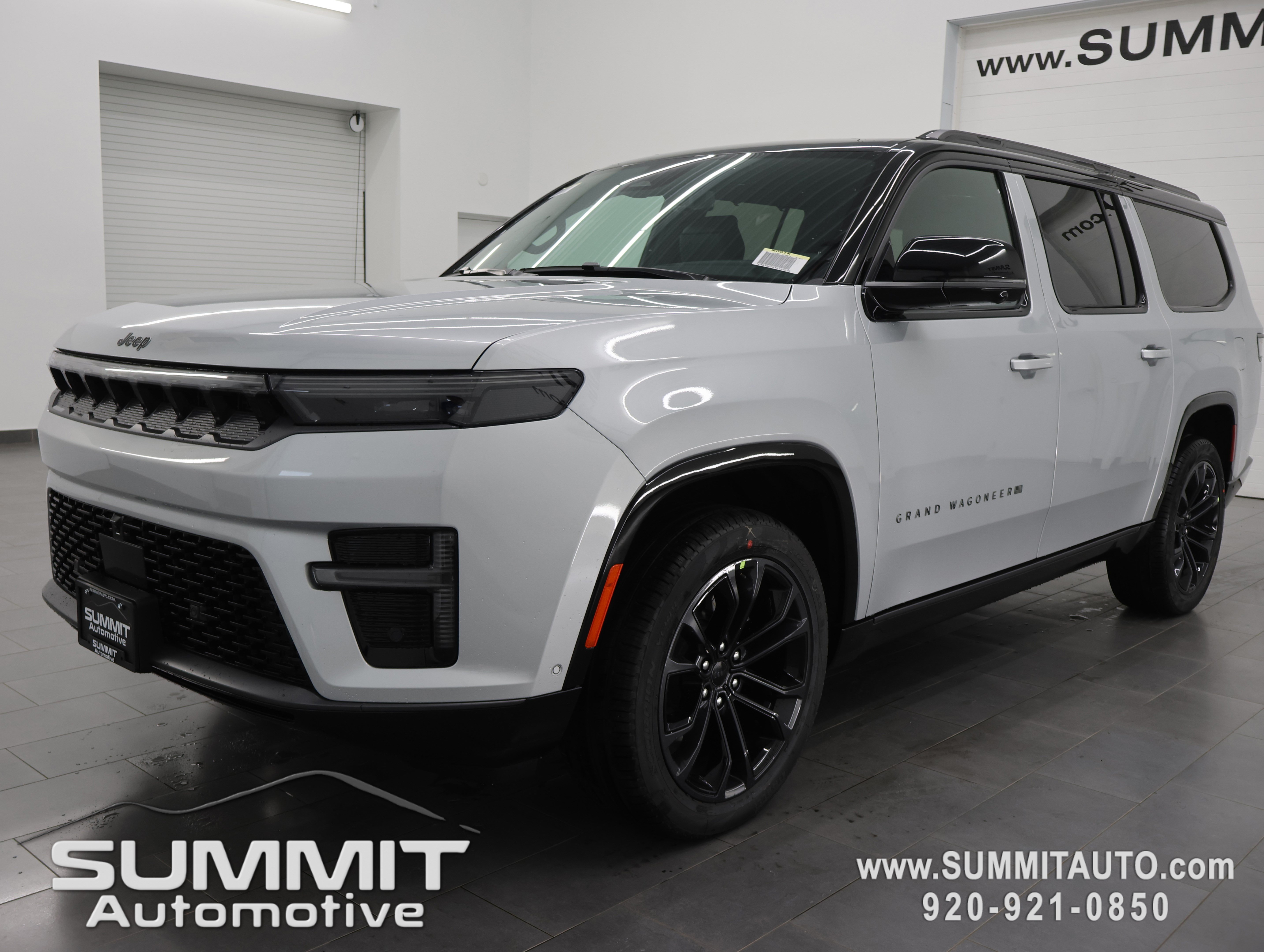New 2026 Jeep Grand Wagoneer L Summit w/ Premium Group III AWD/4WD image 6