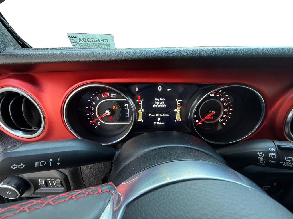 Used 2019 Jeep Wrangler Unlimited Rubicon w/ Cold Weather Group AWD/4WD image 14