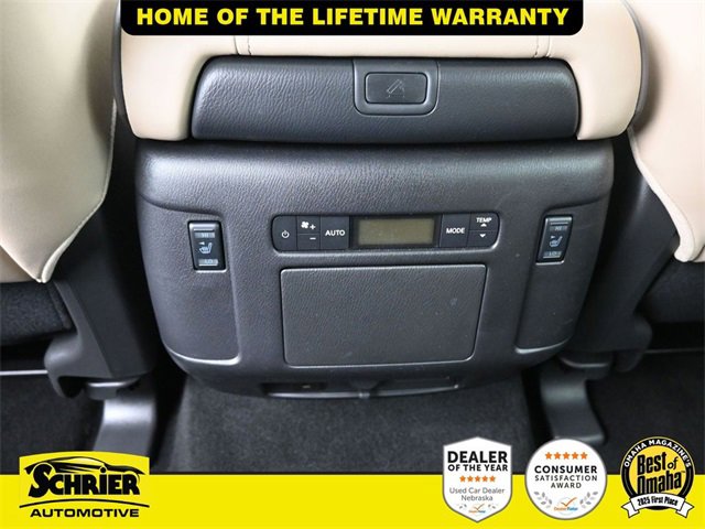 Used 2024 Nissan Armada Platinum w/ Captain's Chairs Package image 33