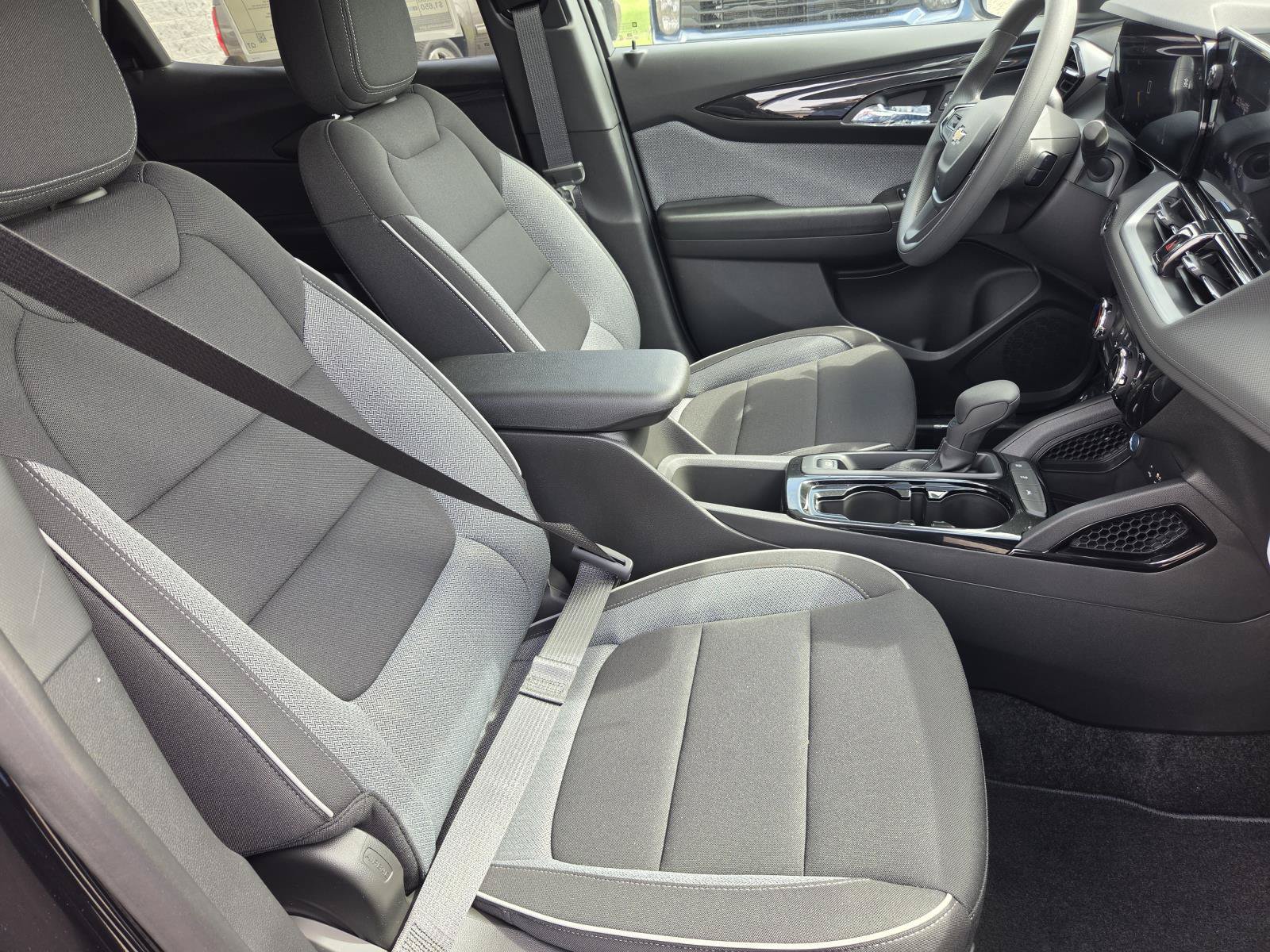 New 2026 Chevrolet TrailBlazer LT FWD image 10