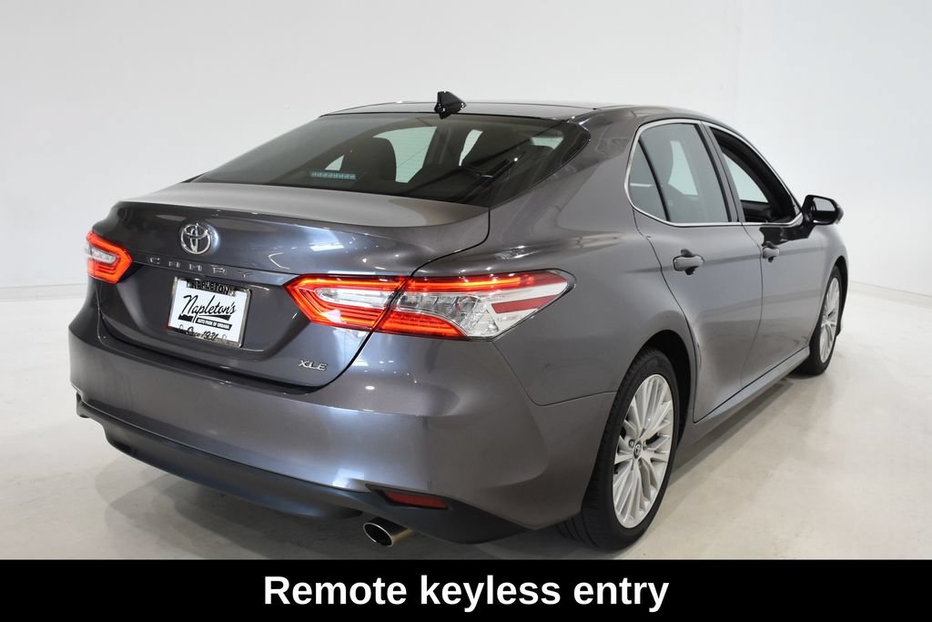 Used 2020 Toyota Camry XLE FWD image 4