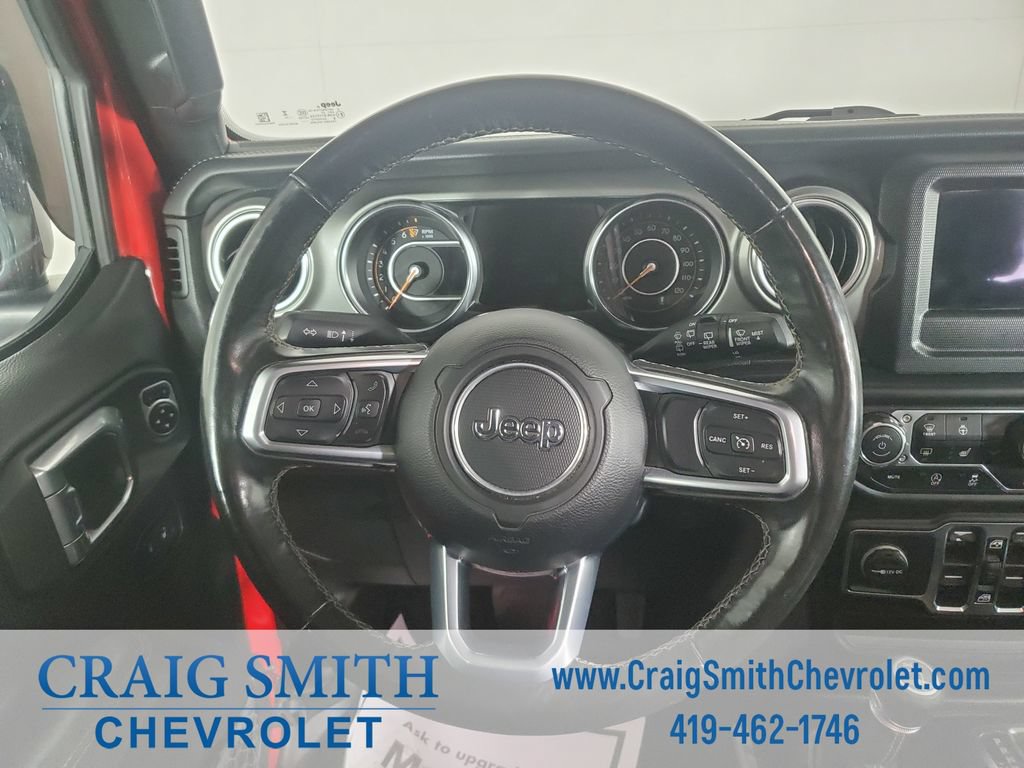 Used 2019 Jeep Wrangler Unlimited Sahara w/ Cold Weather Group AWD/4WD image 16