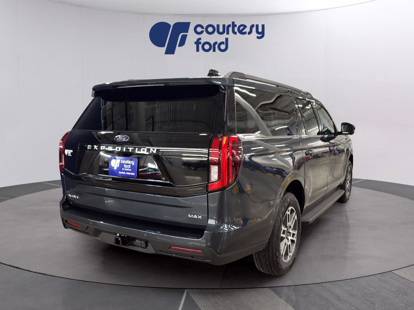 New 2026 Ford Expedition Max Active AWD/4WD image 8