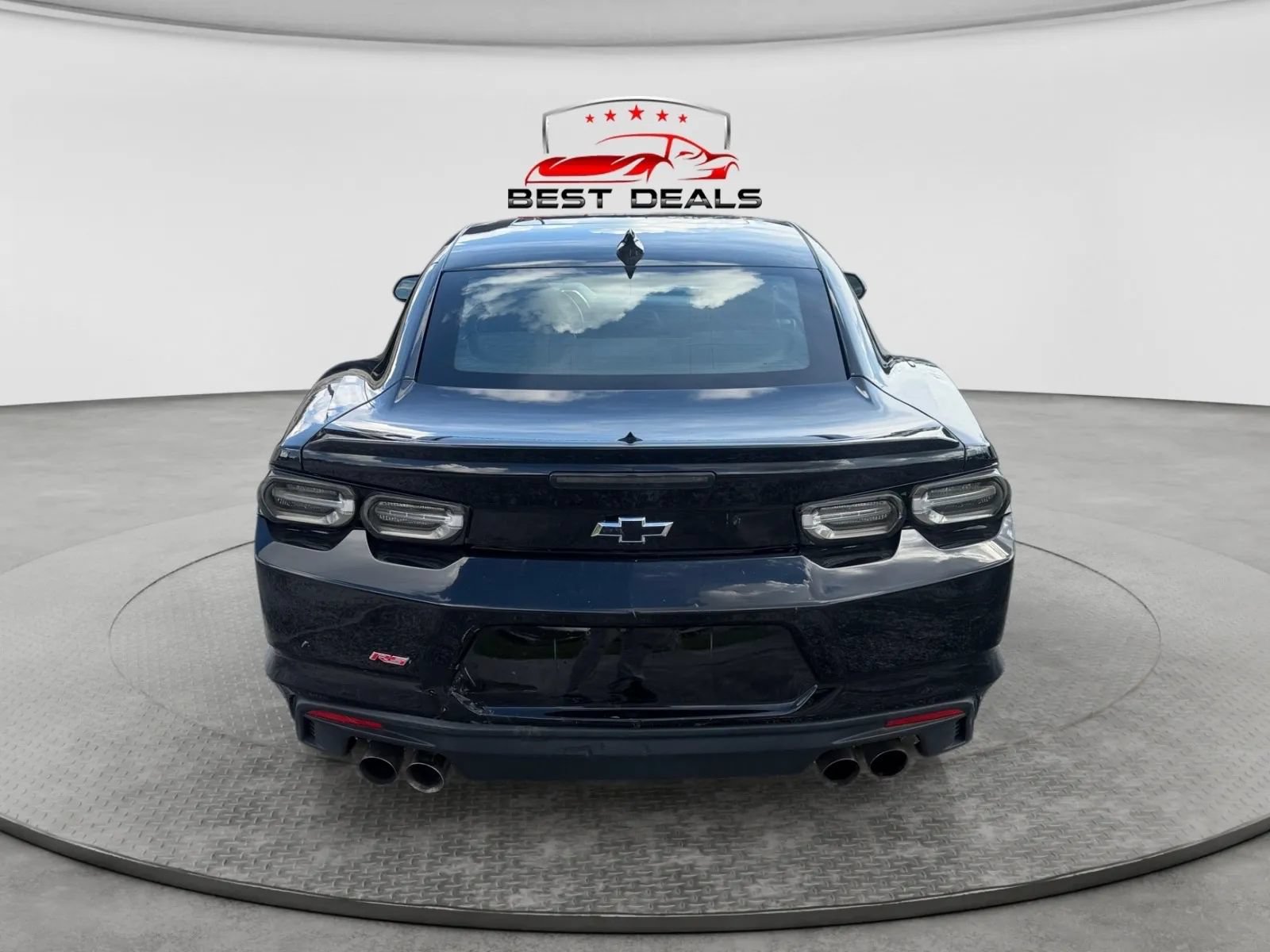 Used 2019 Chevrolet Camaro LT w/ RS Package RWD image 4