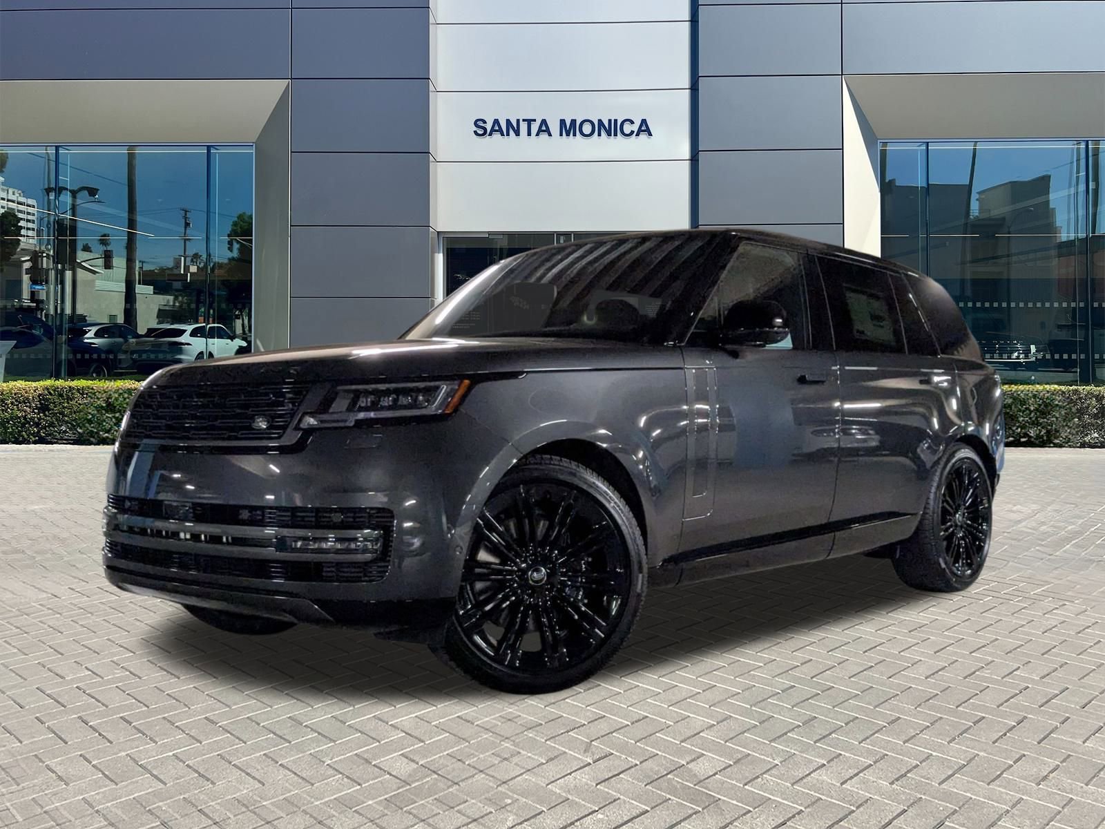 New 2025 Land Rover Range Rover Long Wheelbase SE
