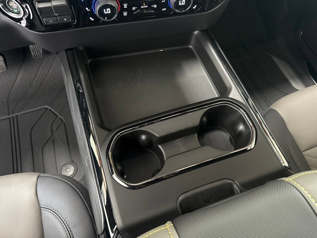 New 2026 Chevrolet Silverado 2500 ZR2 w/ LPO, Dark Essentials Package AWD/4WD image 16