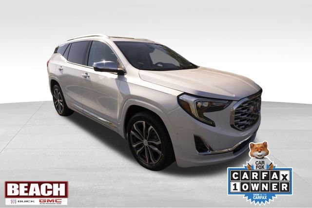 Used 2021 GMC Terrain Denali w/ Denali Premium Package
