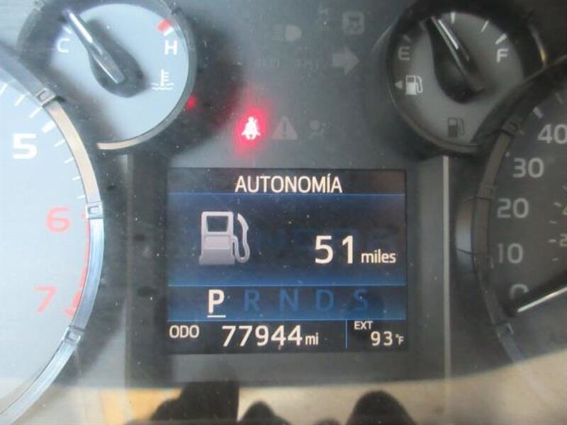 Used 2016 Toyota Tundra SR w/ Tow Package RWD image 9