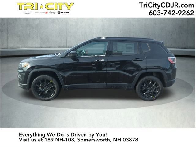 New 2026 Jeep Compass Latitude image 2