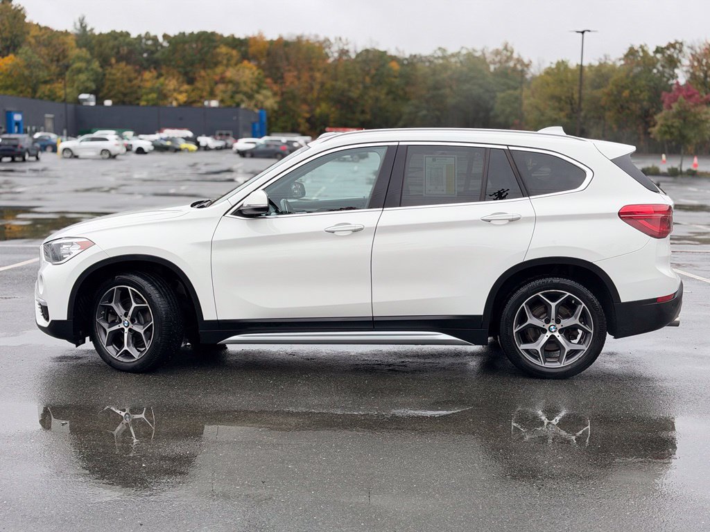 Used 2019 BMW X1 xDrive28i w/ Convenience Package AWD/4WD image 3