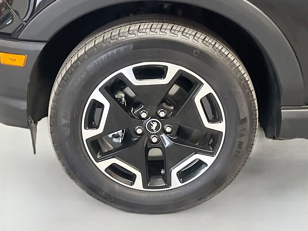 Used 2024 Ford Bronco Sport Outer Banks w/ Tech Package AWD/4WD image 33