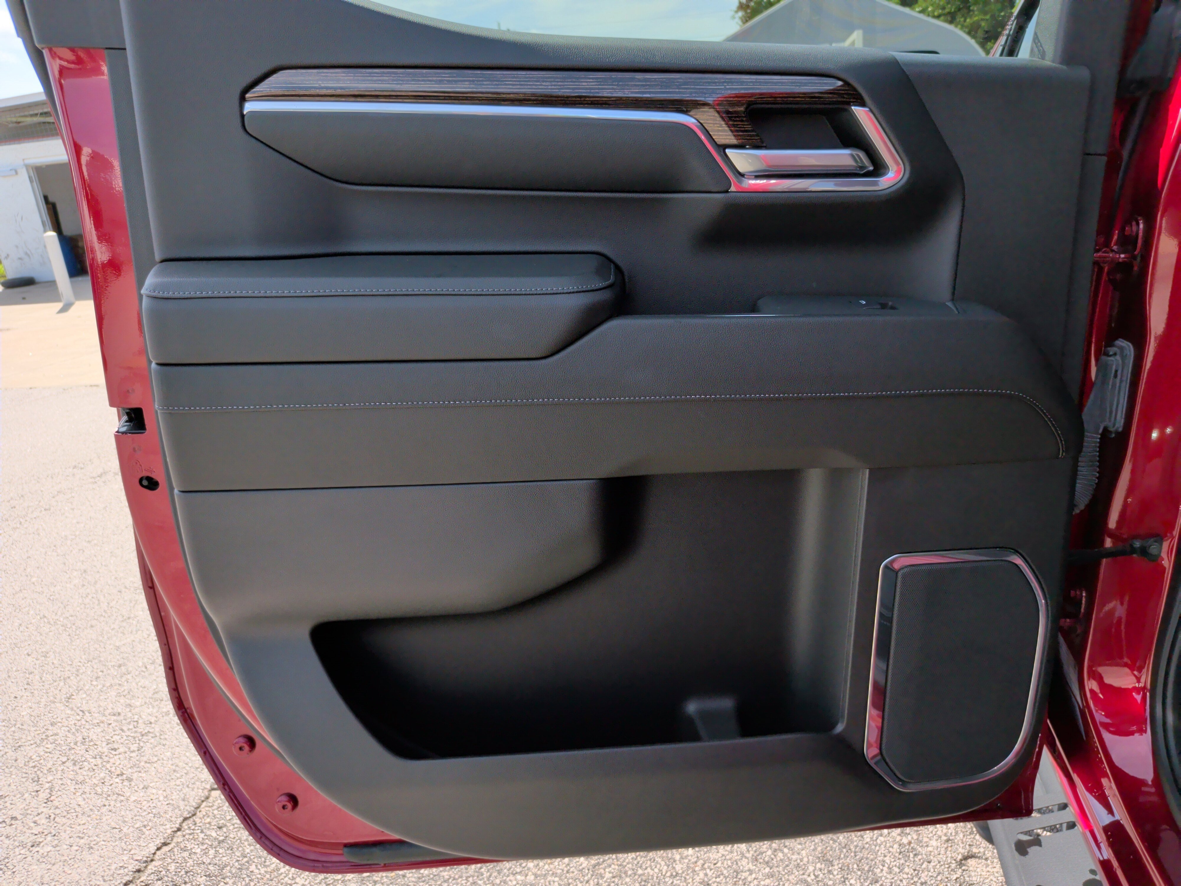 Used 2024 GMC Sierra 1500 Elevation RWD image 39