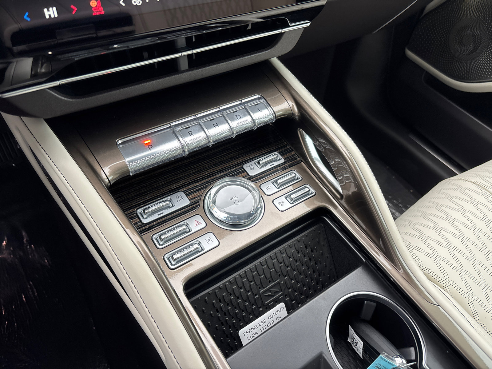 New 2026 Lincoln Nautilus Black Label image 24