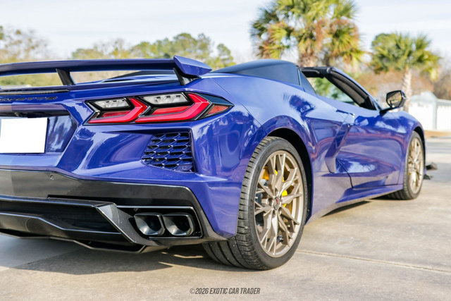 Used 2025 Chevrolet Corvette Stingray Premium Conv w/ Z51 Performance Package RWD image 71