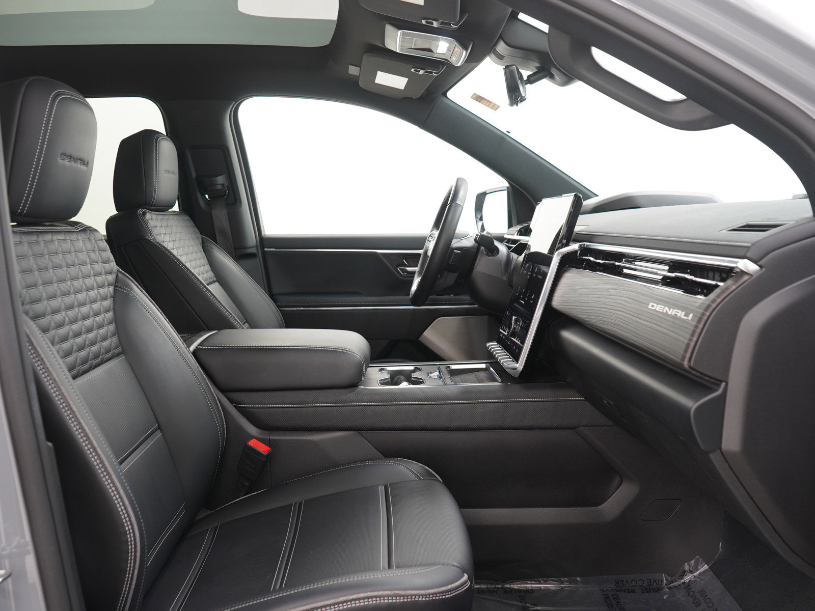 Used 2024 GMC Sierra EV Denali image 13