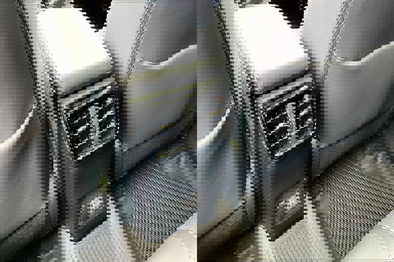 Used 2025 Lexus NX 350h AWD w/ Accessory Package (2T) image 10