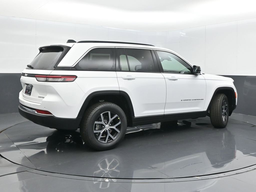 New 2025 Jeep Grand Cherokee Limited image 7