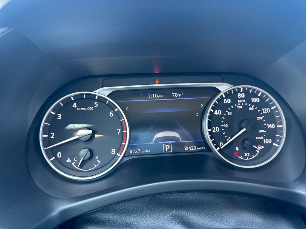Certified 2024 Nissan Sentra SR FWD image 17