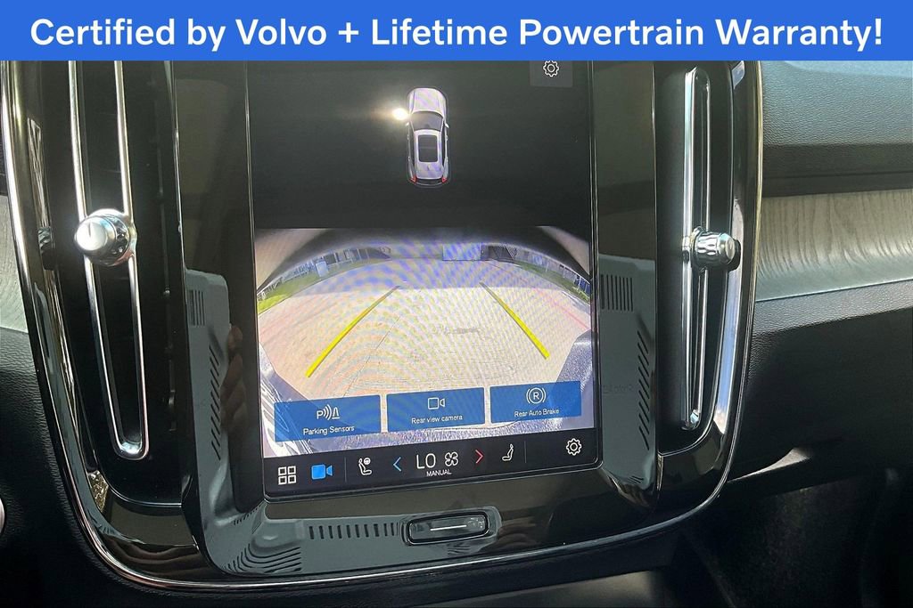Certified 2025 Volvo XC40 B5 Core image 29