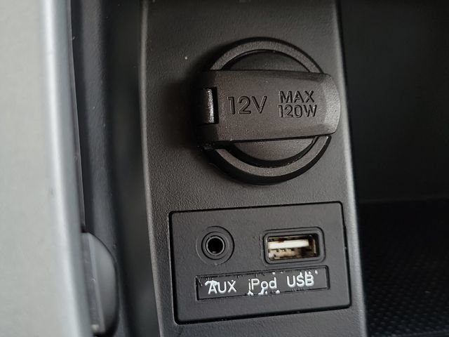 Used 2016 Hyundai Elantra Value Edition FWD image 31