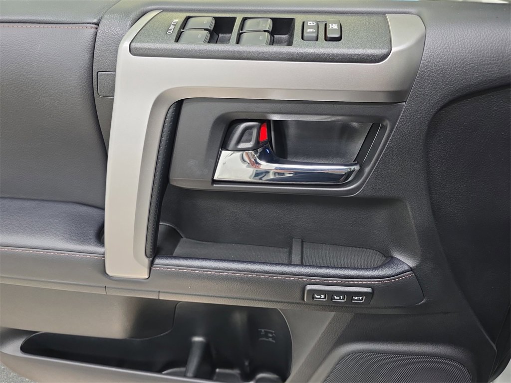 Used 2024 Toyota 4Runner Limited image 28