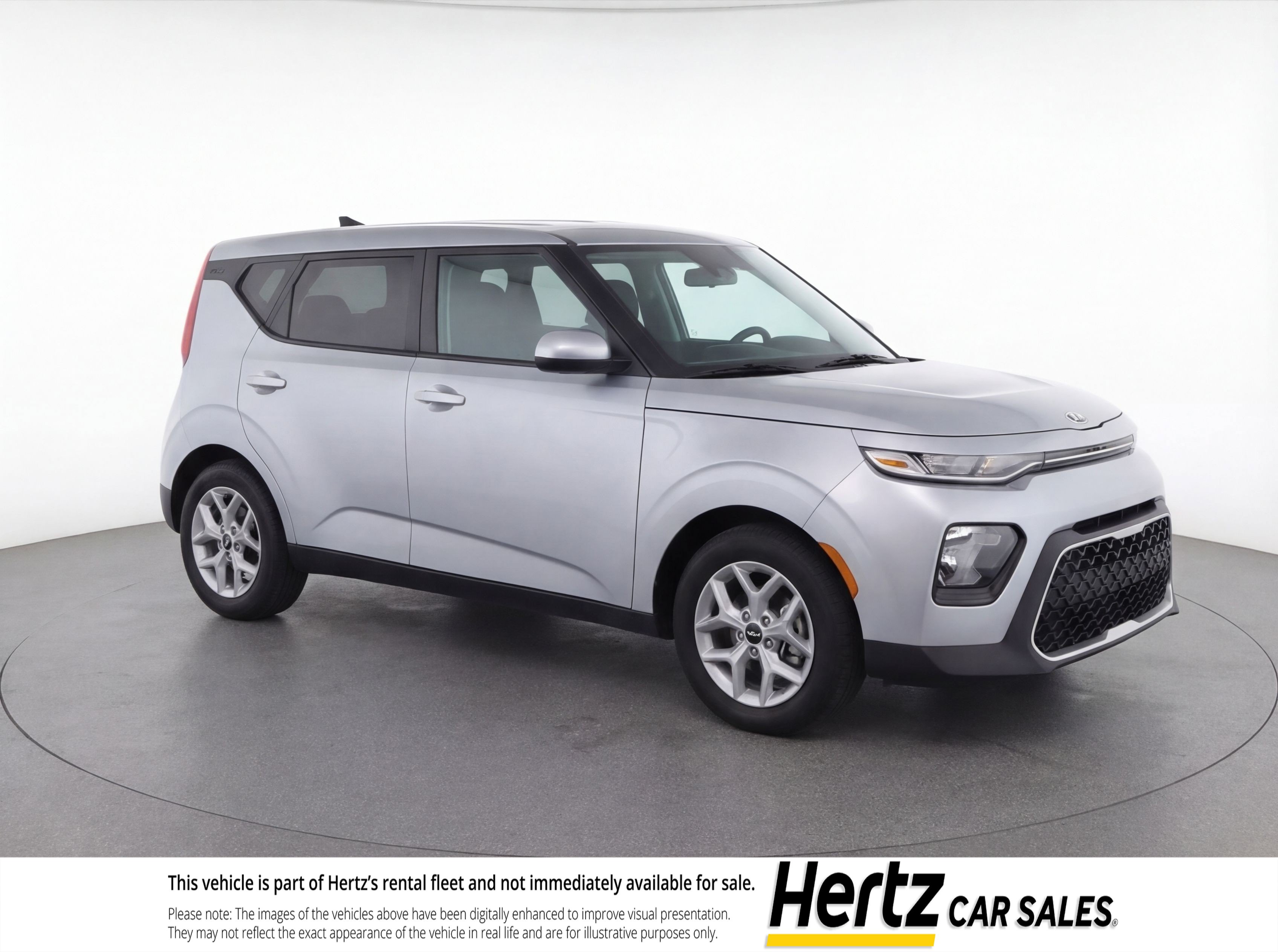 Used 2024 Kia Soul LX w/ Option Group 015 FWD image 1