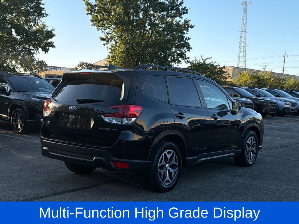 Used 2022 Subaru Forester Premium AWD/4WD image 5