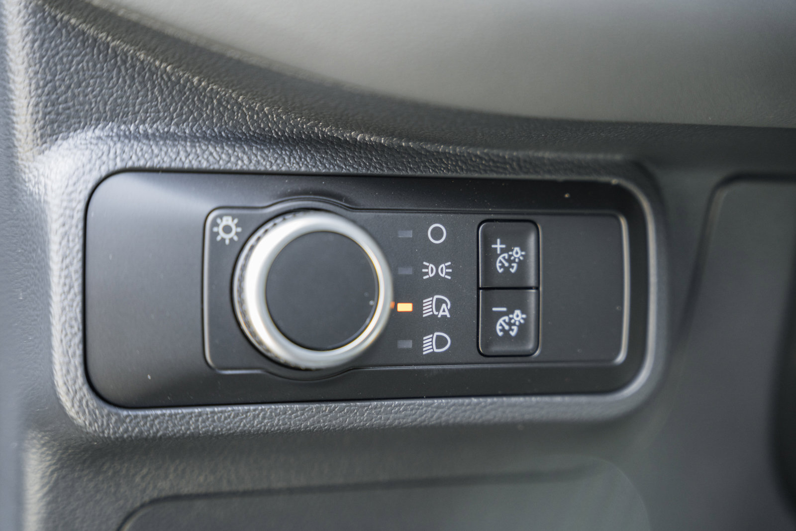 New 2026 Ford Explorer Active image 40