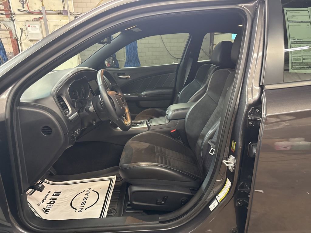 Used 2023 Dodge Charger Scat Pack w/ Daytona Edition Group image 9