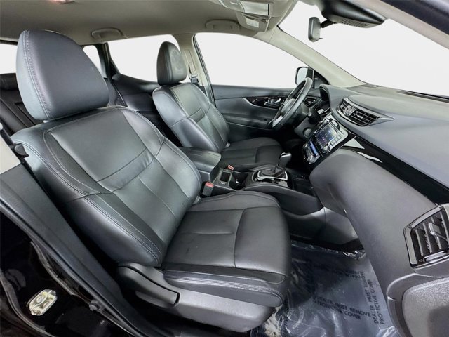 Certified 2022 Nissan Rogue Sport SL FWD image 28