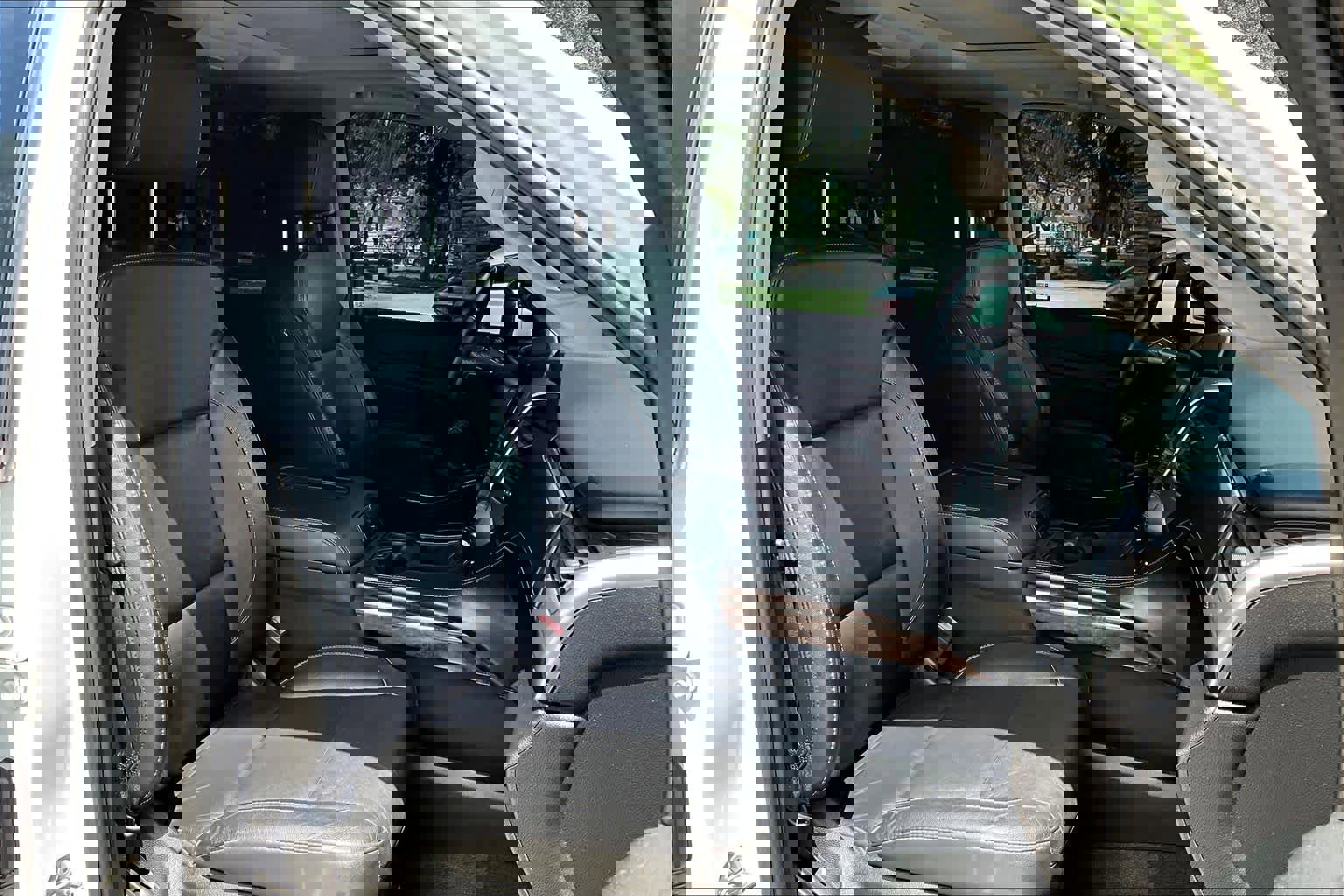 Used 2018 Chevrolet Tahoe LT image 9