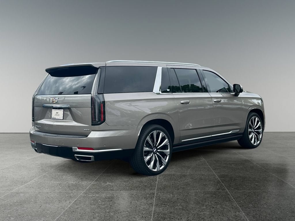 Certified 2025 Cadillac Escalade ESV Premium Luxury Platinum AWD/4WD image 5