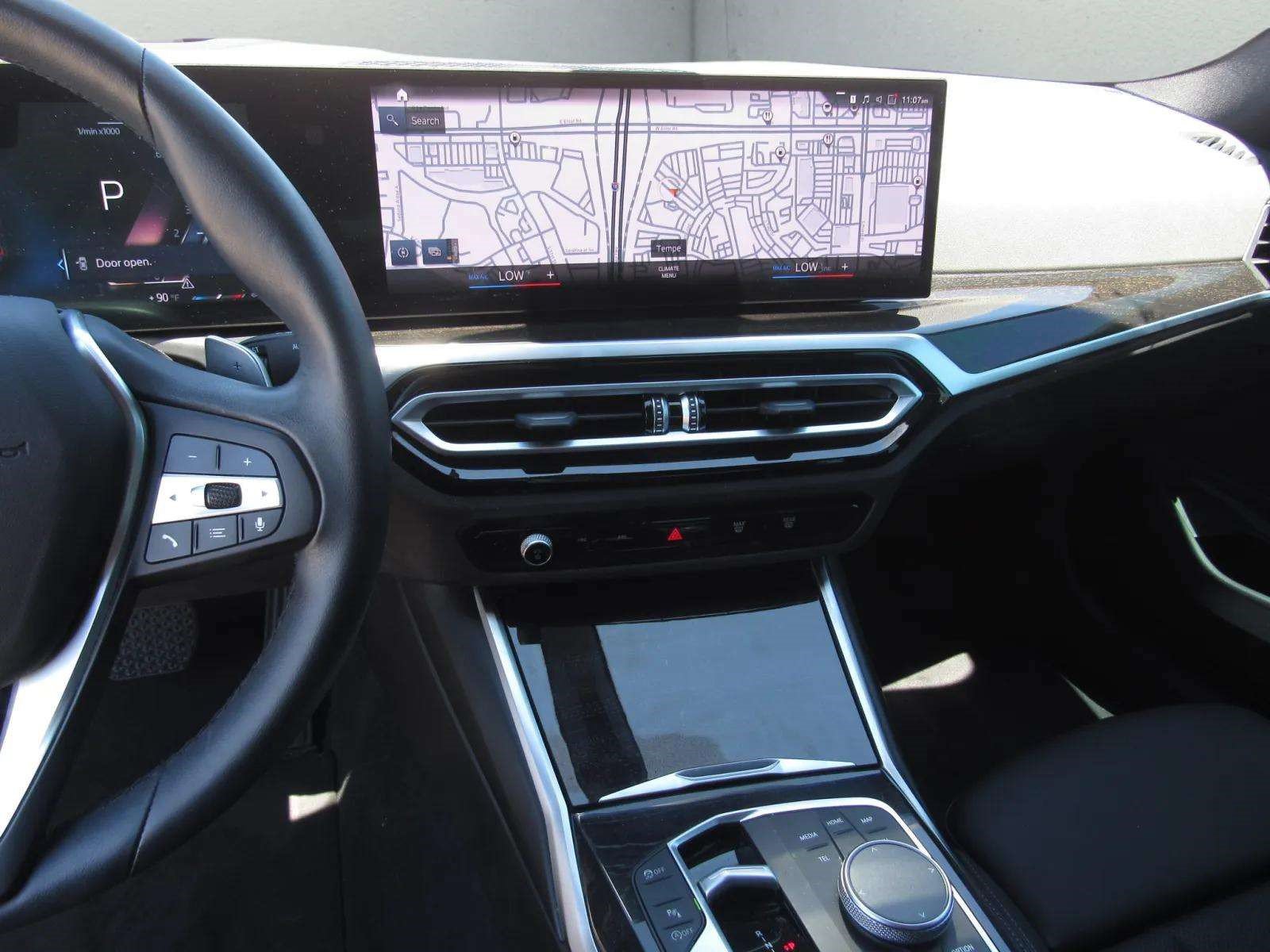 Used 2024 BMW 330i Sedan w/ Premium Package RWD image 17
