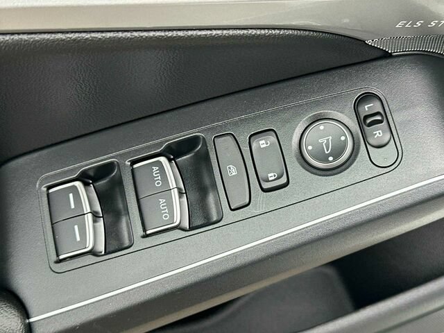 Used 2025 Acura Integra A-Spec FWD image 13